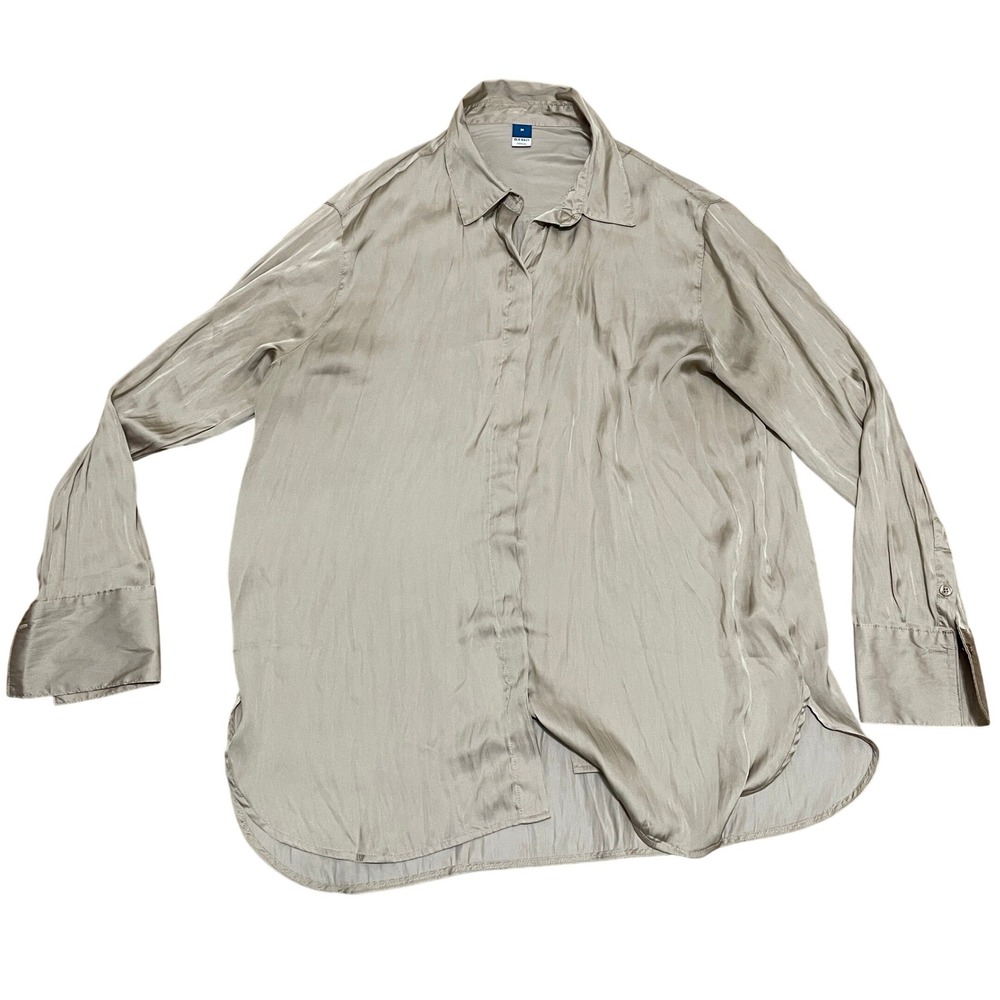 Old Navy Satin Shimmer Long Sleeve Button Down Shirt Mocha Taffy Women's‎ Medium